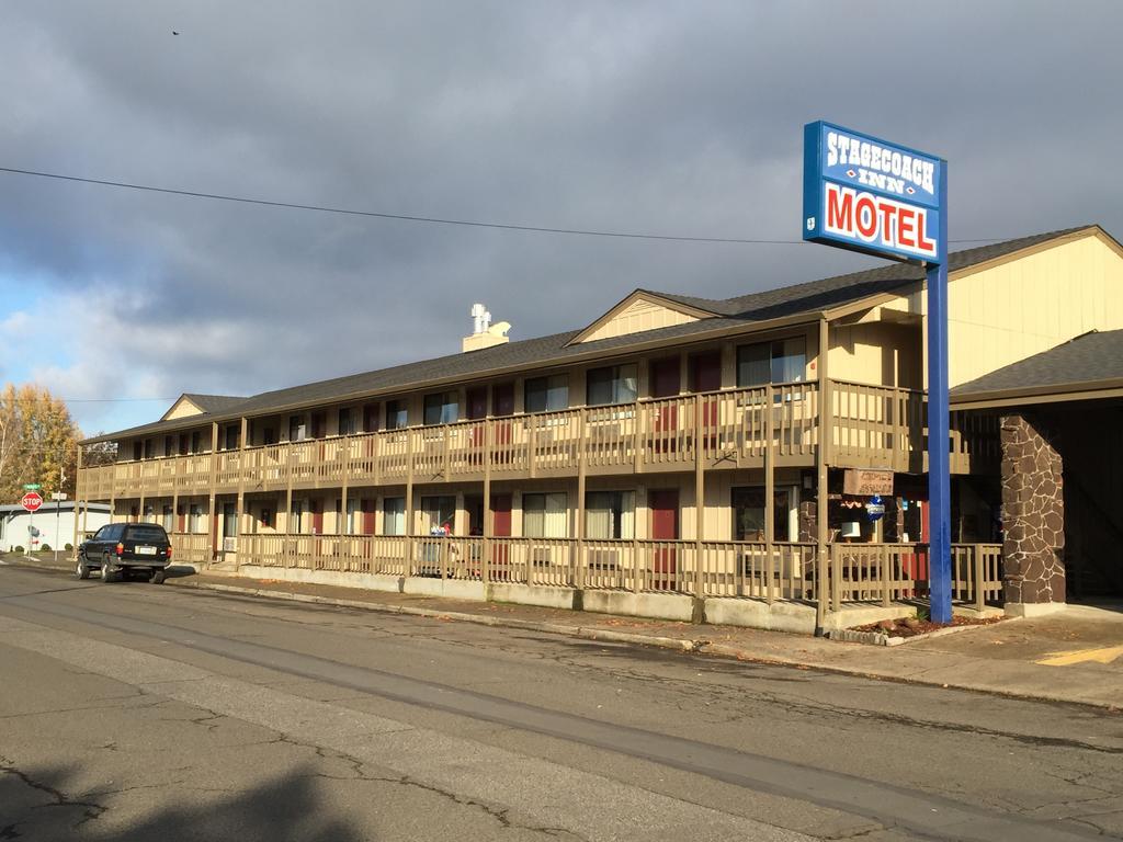 Stagecoach Inn Motel Molalla Екстериор снимка