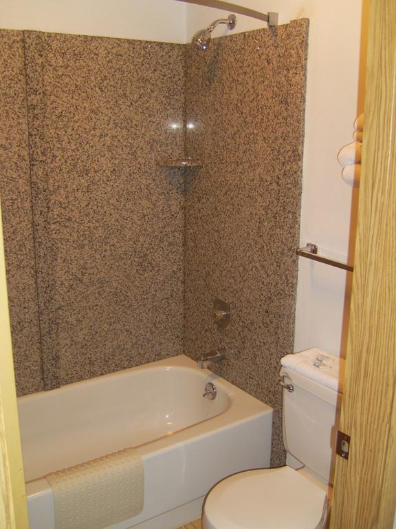 Stagecoach Inn Motel Molalla Стая снимка